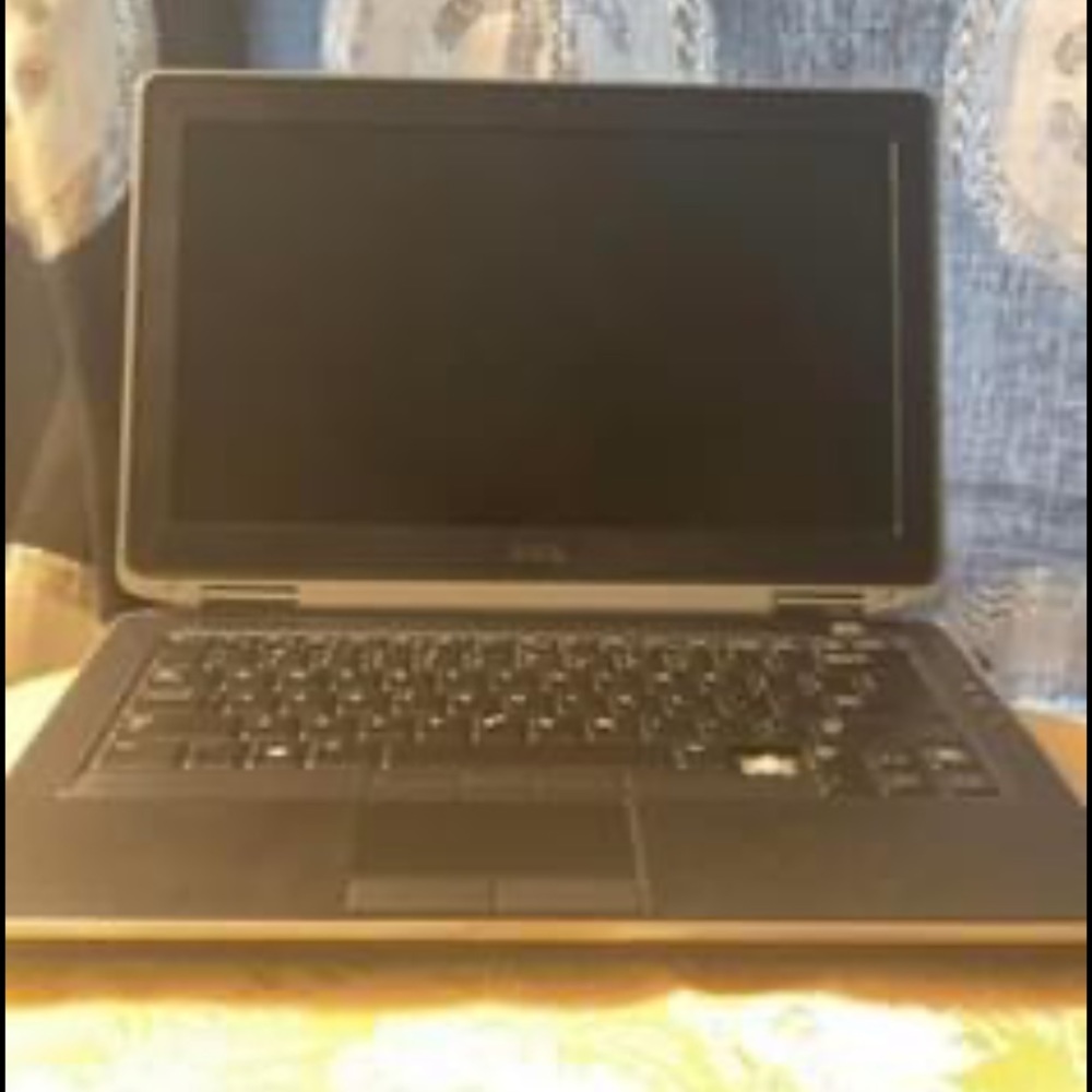 Latitude e6330
